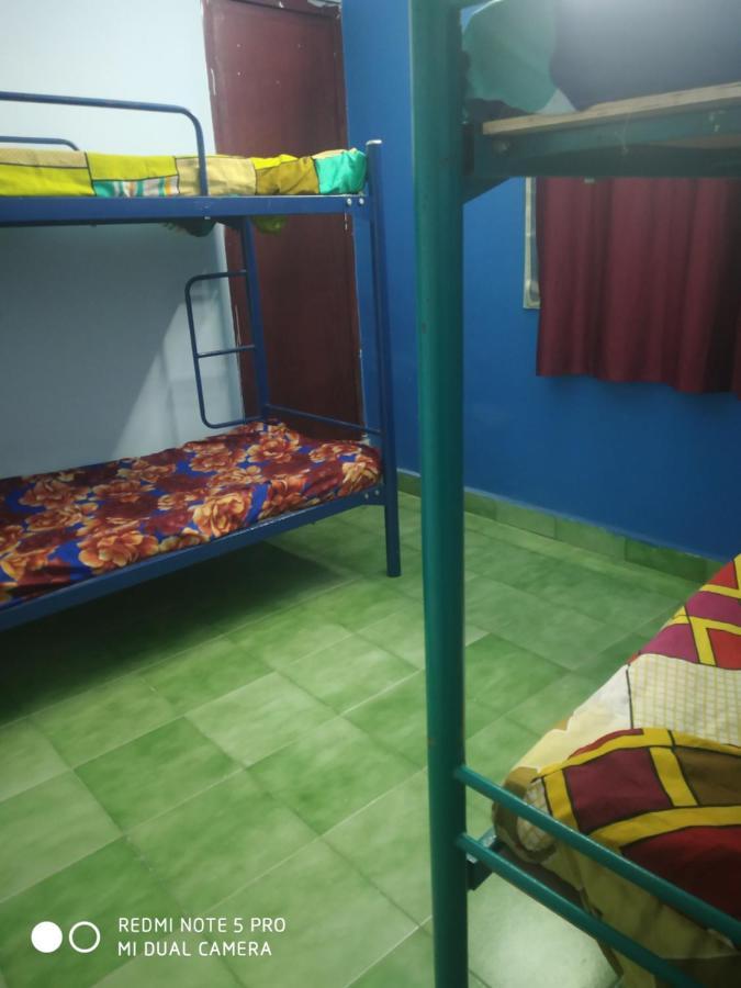 Auberge de jeunesse Easvari Grand Pg For Women - Female Only à Chennai Extérieur photo